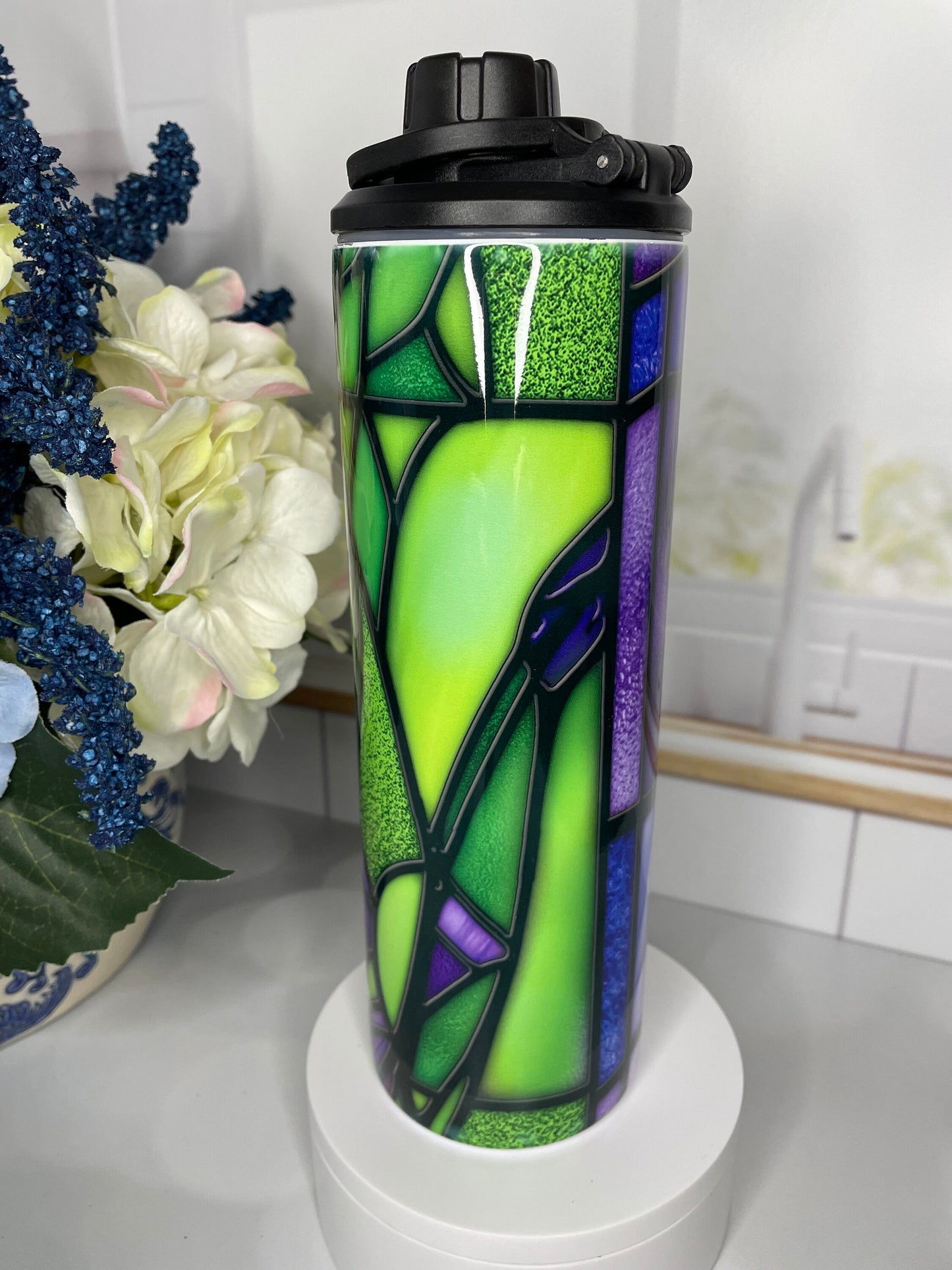 Tumbler with stained glass morning glory design
