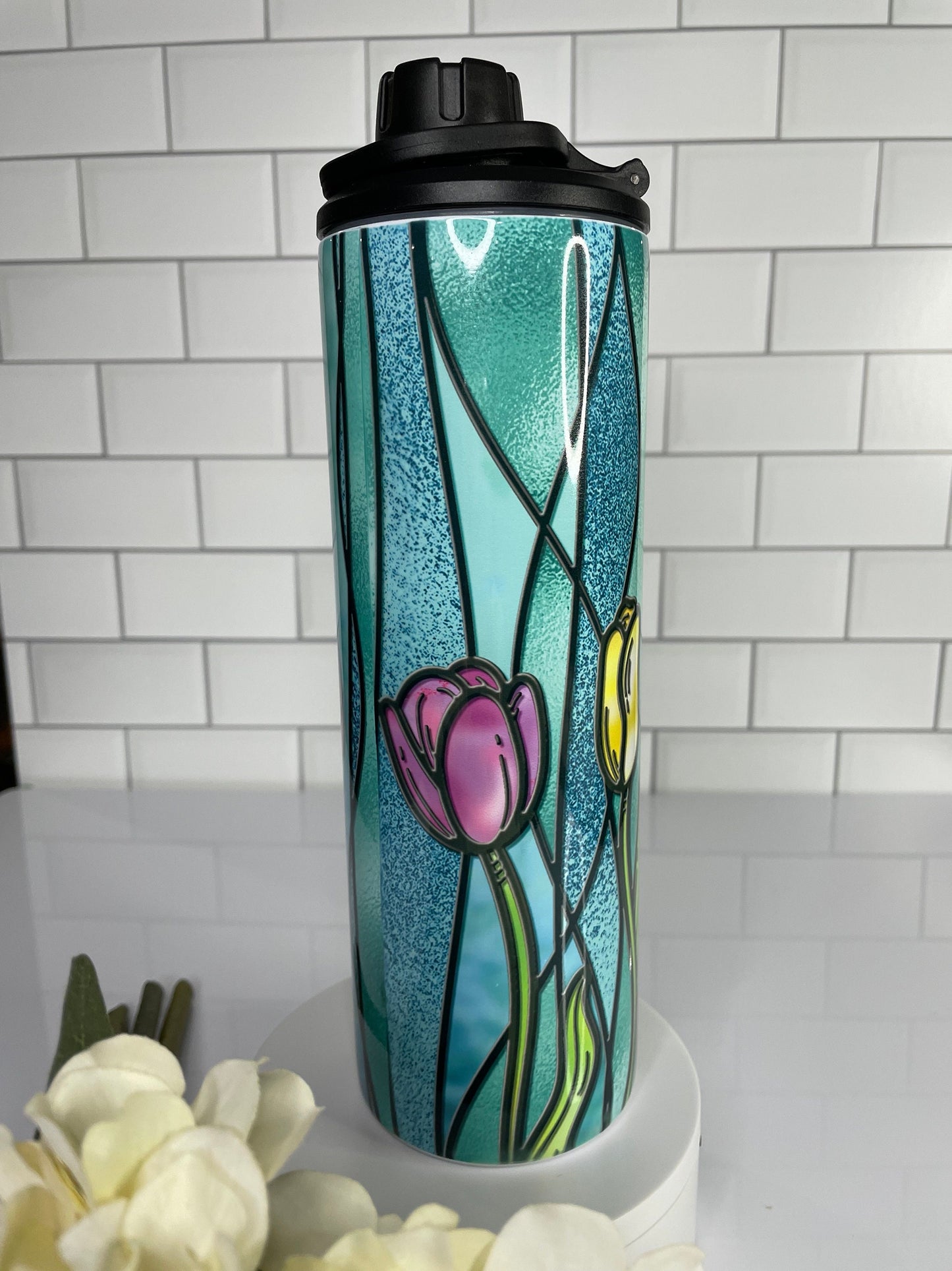 Water bottle/tumbler with stained glass tulip design