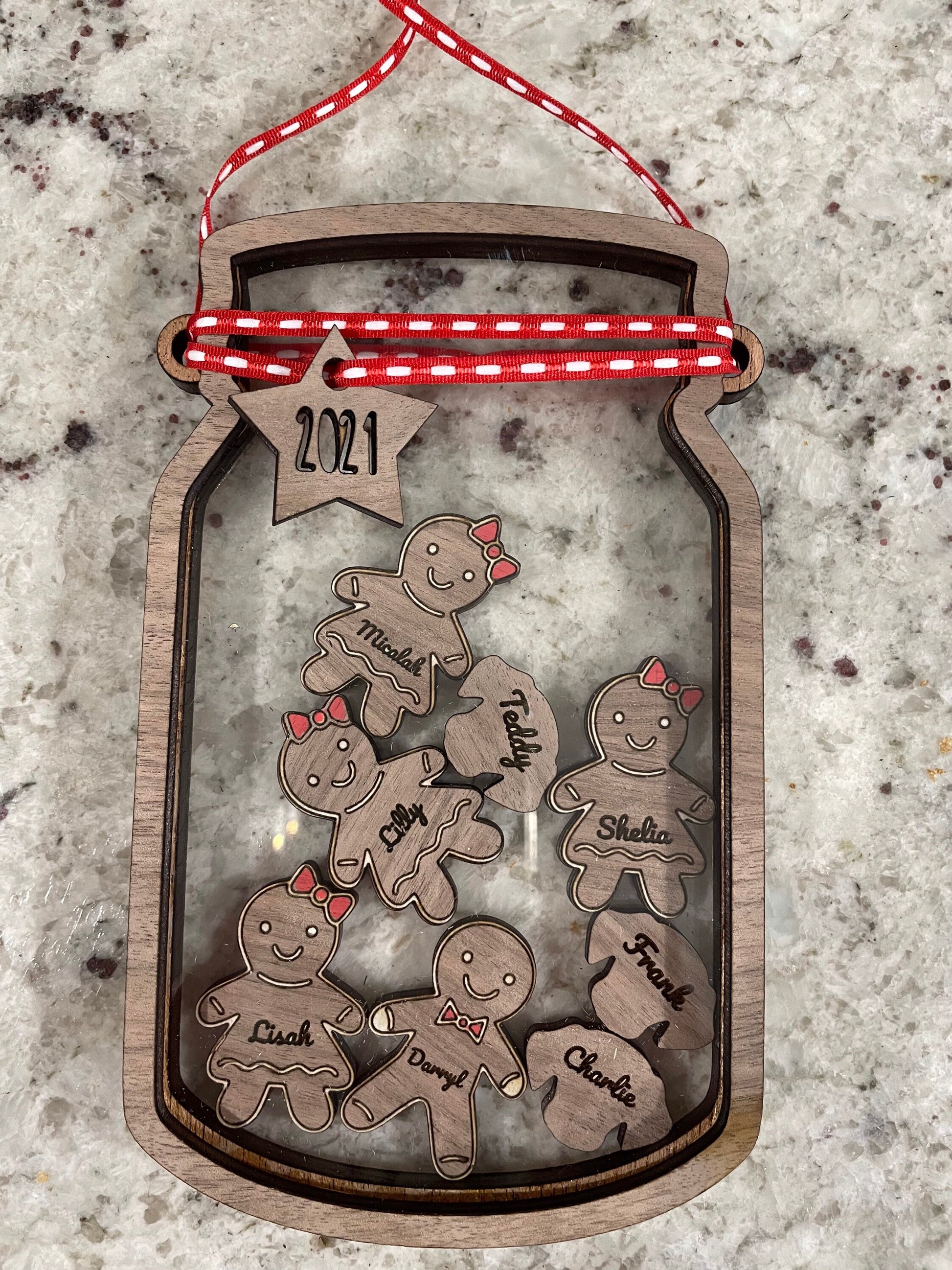 Shaker Christmas ornament for family | Ornament personalized with family names and pets | Gingerbread family ornament