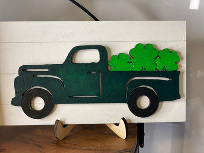 St. Patrick's Day tiered tray decor | mini signs