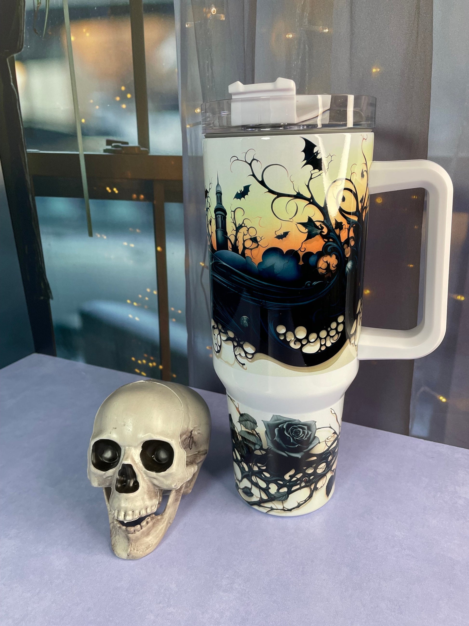 40 oz tumbler with handle| Haunted House Halloween theme